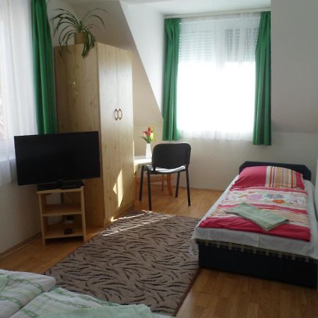 Makai Apartman Otel Hajdúszoboszló Dış mekan fotoğraf